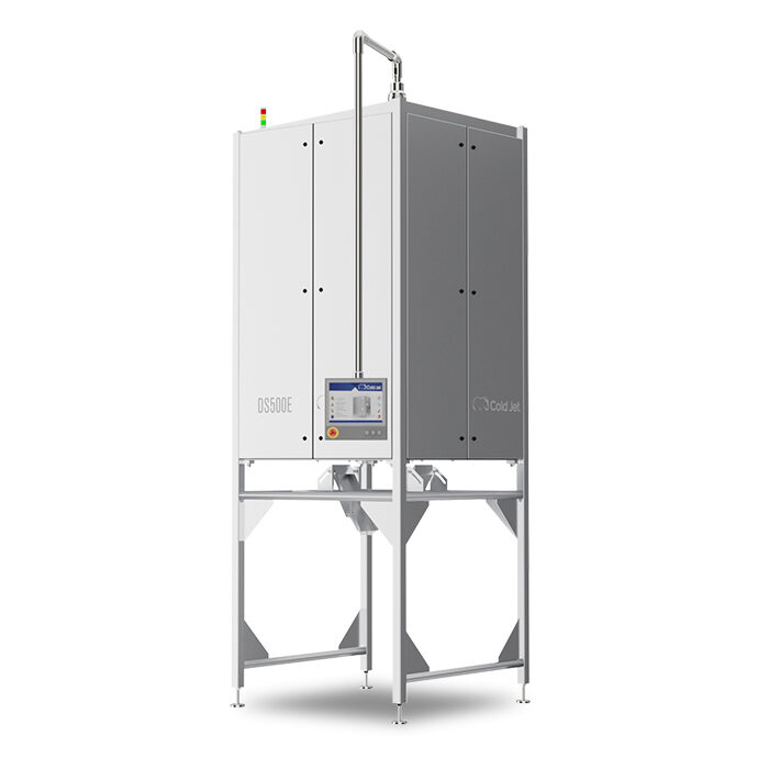 Die DS500E von Cold Jet – eine industrielle Produktionsmaschine zur Herstellung von Trockeneisscheiben in hoher Qualität.
